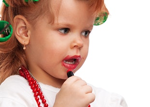 7 times you cringe when your child copies you 7 times you cringe when your child copies you