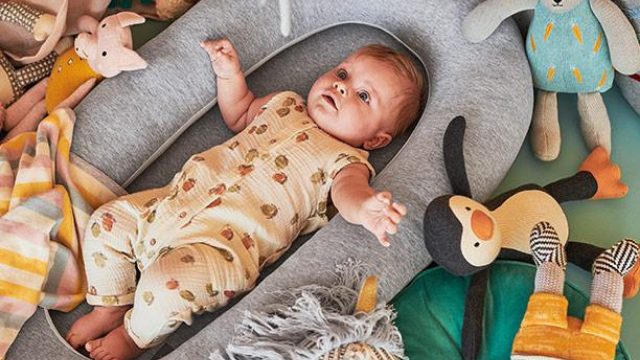 WIN A moKee Baby Sleep Mini Pod Competitions Familyfriendlyhq.ie